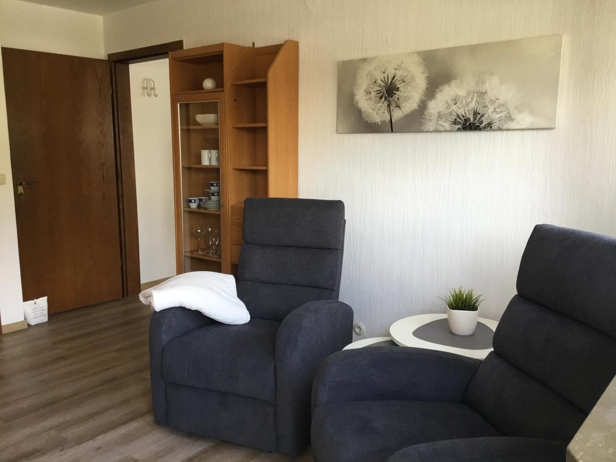 Mosel-Appartements Nehren 摩泽尔河畔的泽尔 外观 照片